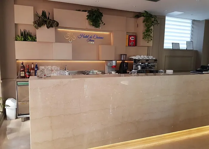 De Charme (adults Only)