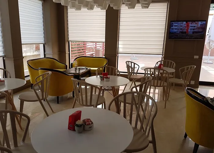 De Charme (adults Only)